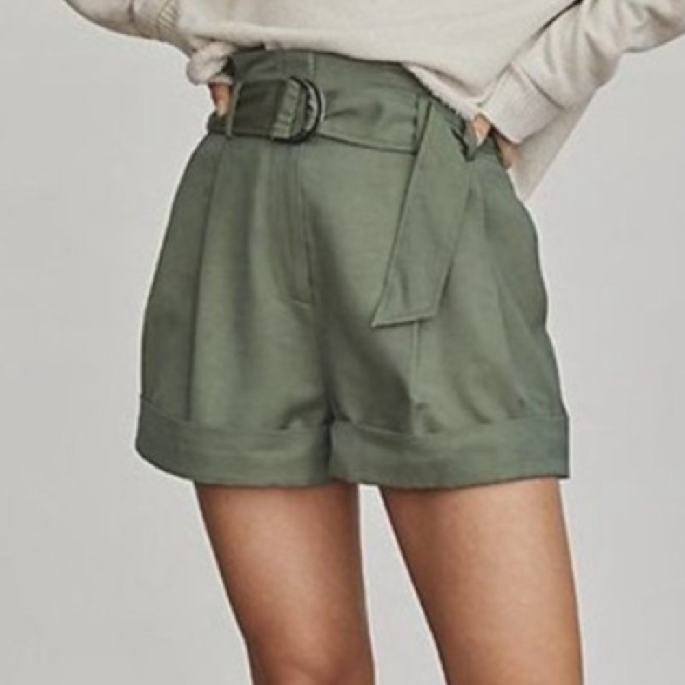 Elizabeth & James High Waisted Shorts NWT